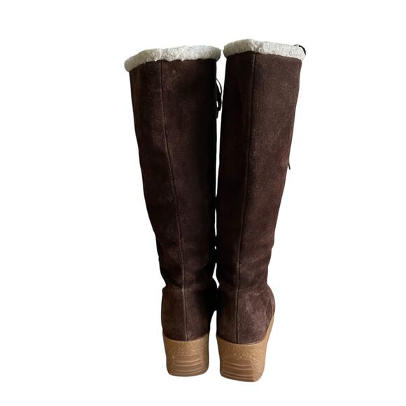 Michael Kors Winter Boots - Picture 5 of 11